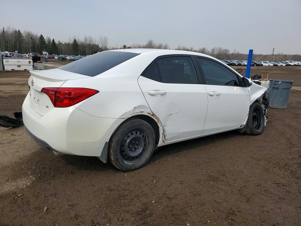 Продажа на аукционе авто 2018 Toyota Corolla, vin: 2T1BURHE3JC981479, номер лота: 47364996