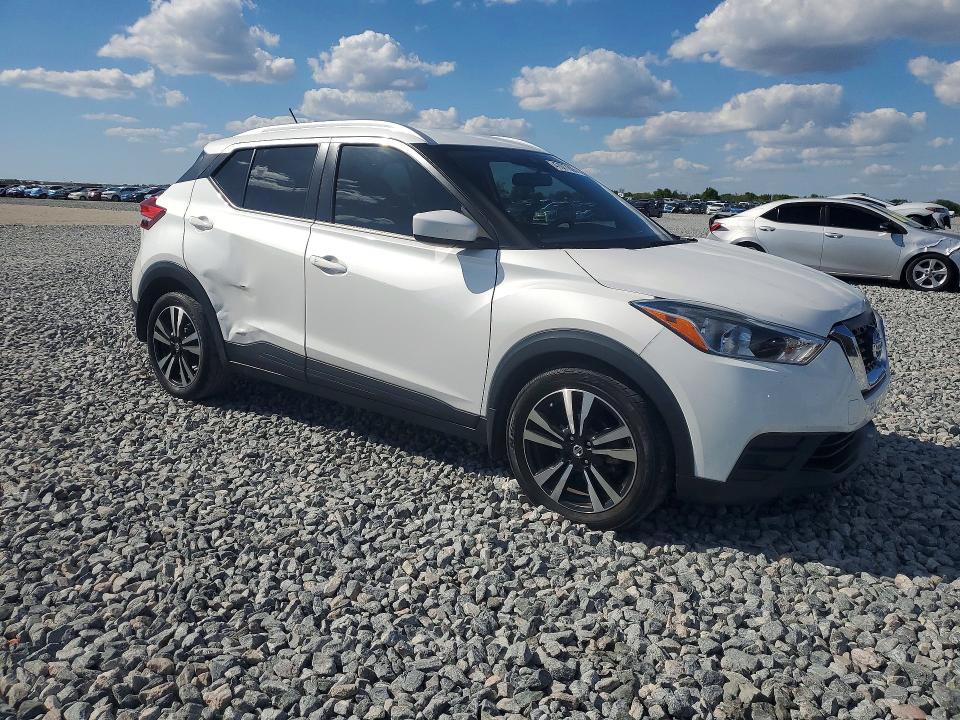 2020 Nissan Kicks მანქანა იყიდება აუქციონზე, vin: 3N1CP5CV7LL575767, აუქციონის ნომერი: 47077806