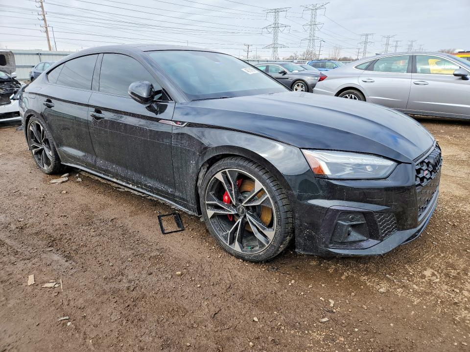 46734556 :رقم المزاد ، WAUB4CF59MA043881 vin ، 2021 Audi S5 مزاد بيع