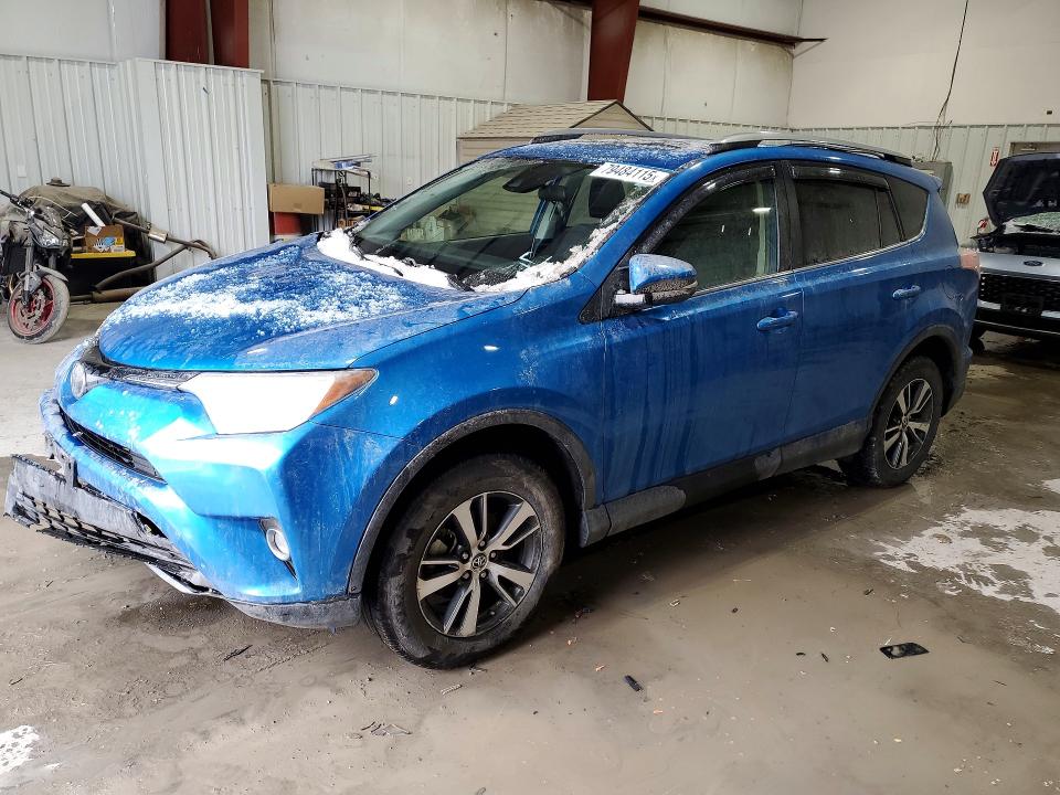 Продажа на аукционе авто 2017 Toyota Rav4, vin: JTMRFREV3HJ712765, номер лота: 79484115