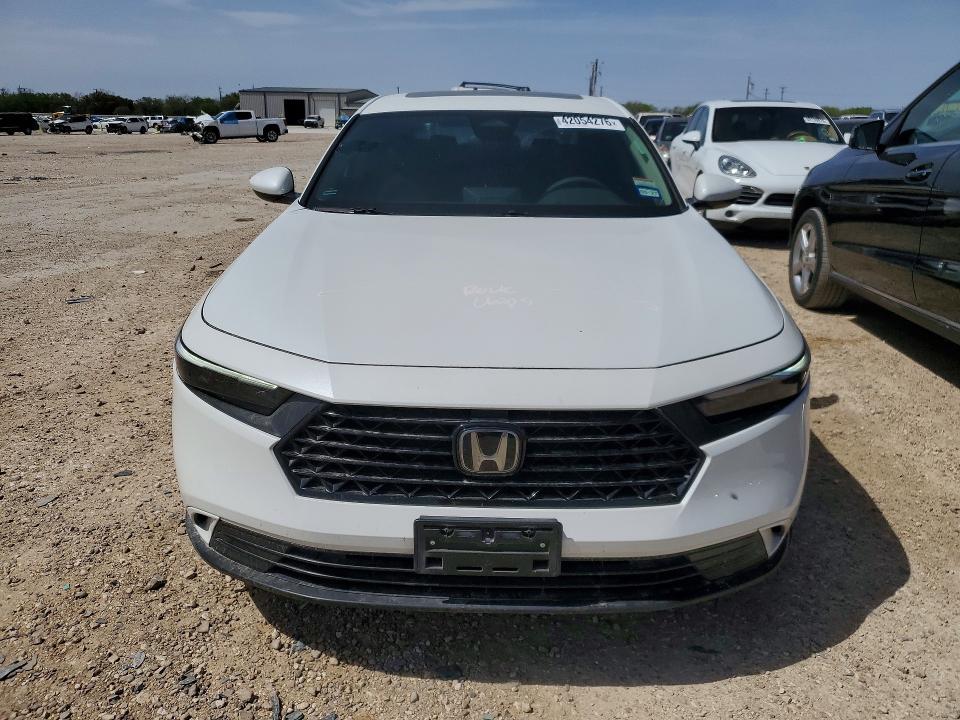42054276 :رقم المزاد ، 1HGCY1F34RA002744 vin ، 2024 Honda Accord مزاد بيع