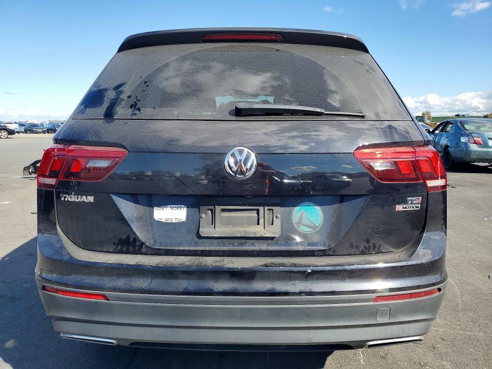Aukcja sprzedaży 2018 Volkswagen Tiguan, vin: 3VV0B7AX8JM094174, numer aukcji: 78672755