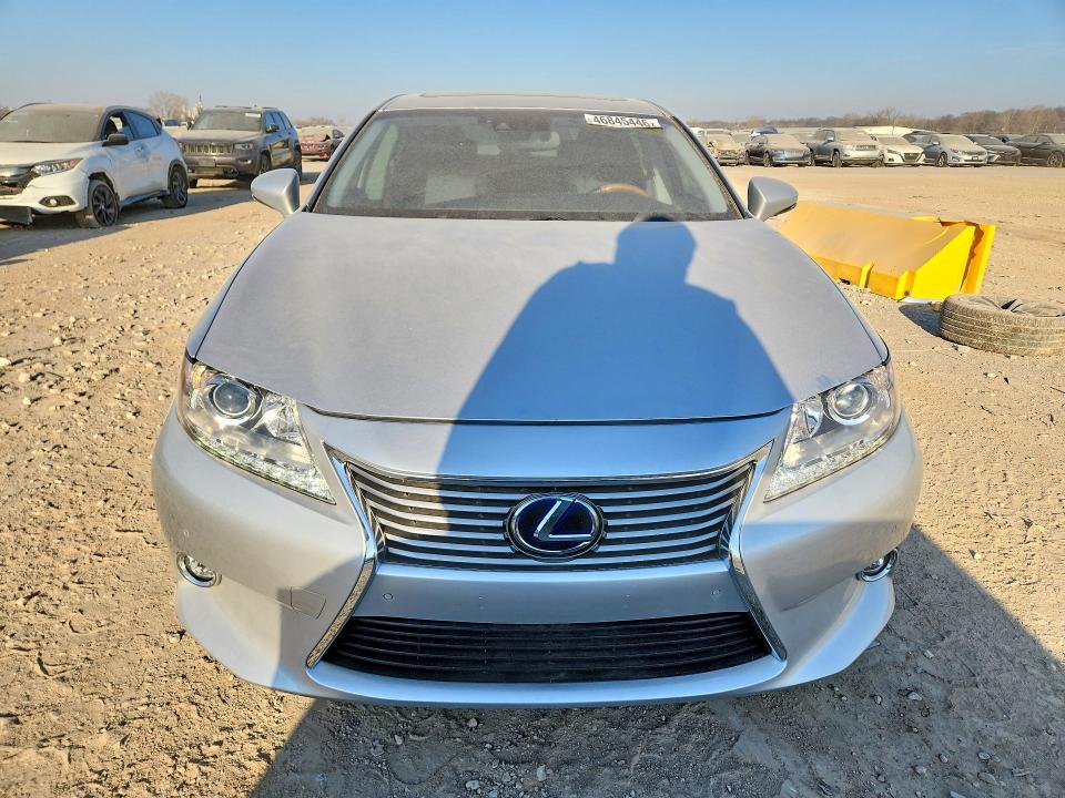 2014 Lexus Es 300h მანქანა იყიდება აუქციონზე, vin: JTHBW1GG0E2046888, აუქციონის ნომერი: 46845446