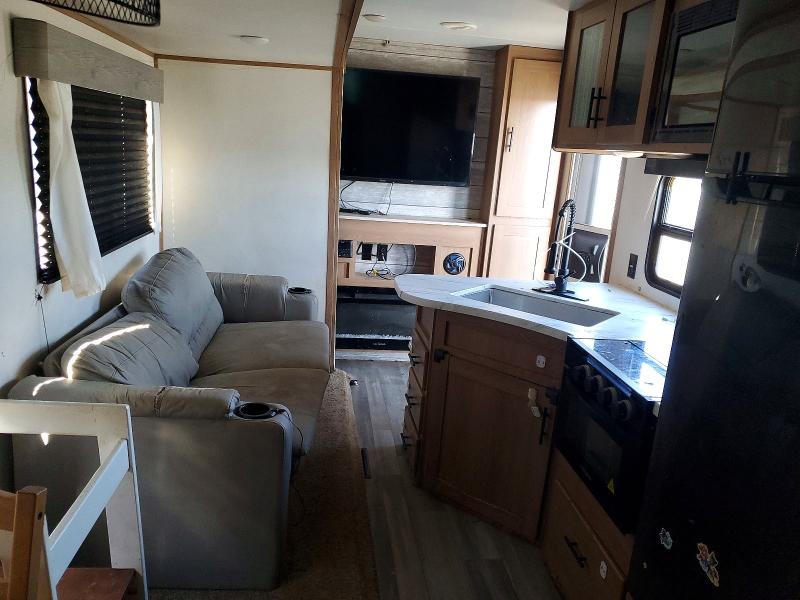 Продажа на аукционе авто 2023 Forest River Trailer, vin: 5ZT2AVXB0PB935798, номер лота: 46701566