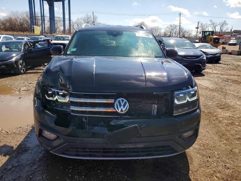 Продажа на аукционе авто 2019 Volkswagen Atlas, vin: 1V2WR2CA4KC612203, номер лота: 47920086