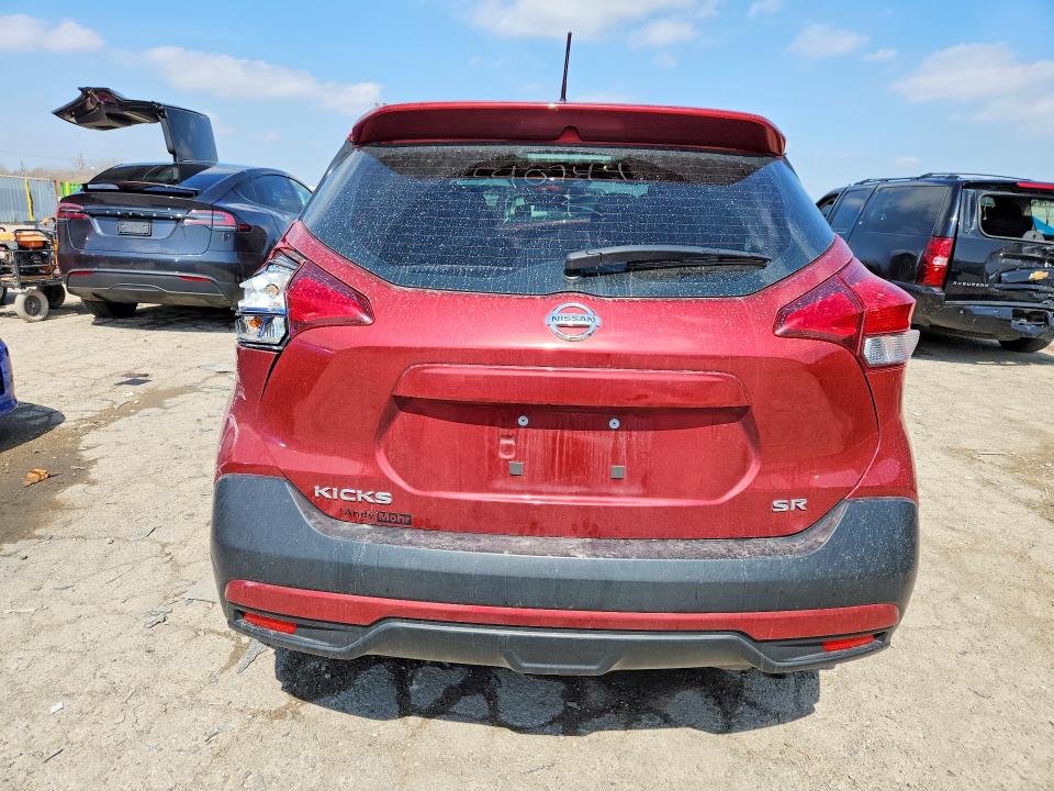 47583486 :رقم المزاد ، 3N1CP5CU1JL540744 vin ، 2018 Nissan Kicks مزاد بيع