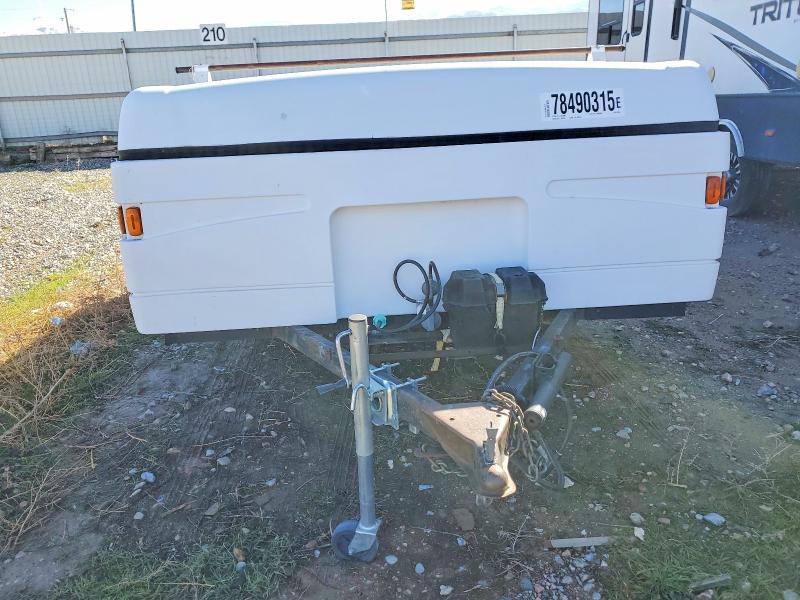 78490315 :رقم المزاد ، 4CP689F1617204853 vin ، 2001 Fleetwood Trailer مزاد بيع