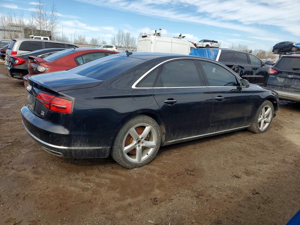78040495 :رقم المزاد ، WAUJMAFD3FN000835 vin ، 2015 Audi A8 مزاد بيع