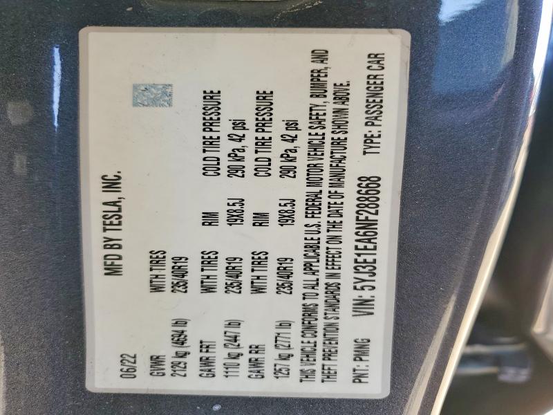 46990576 :رقم المزاد ، 5YJ3E1EA6NF288668 vin ، 2022 Tesla Model 3 مزاد بيع