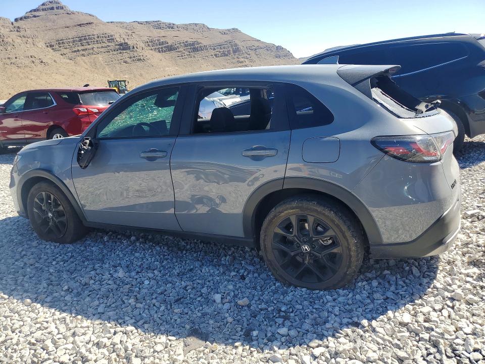 46527886 :رقم المزاد ، 3CZRZ1H55PM700231 vin ، 2023 Honda Hr-v مزاد بيع