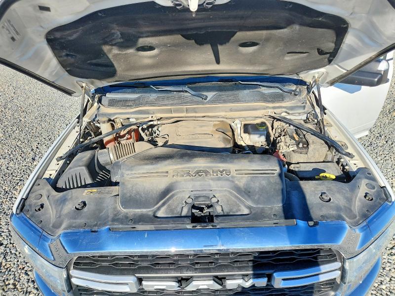 46226386 :رقم المزاد ، 3C6UR5HJ4KG628439 vin ، 2019 Ram 2500 مزاد بيع