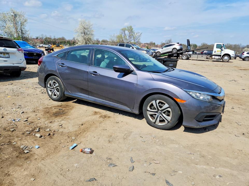 Продажа на аукционе авто 2017 Honda Civic, vin: 19XFC2F52HE224180, номер лота: 48243136