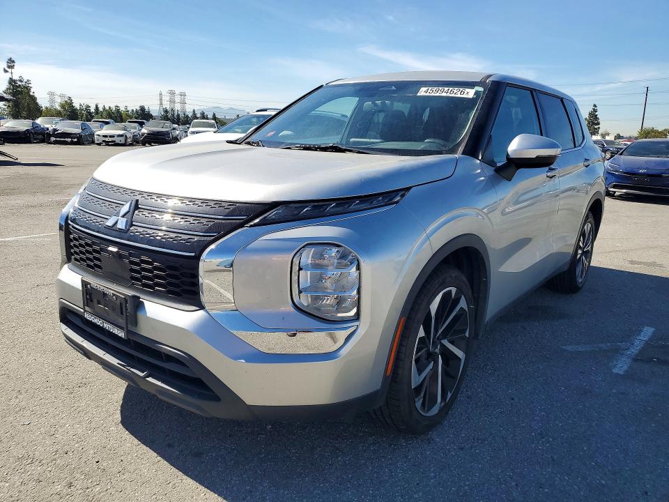 Продаж на аукціоні авто 2022 Mitsubishi Outlander, vin: JA4J3TA86NZ032479, номер лоту: 45994626