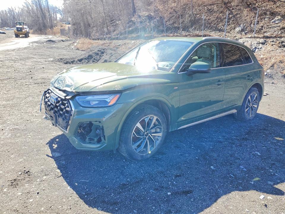 41725996 :رقم المزاد ، WA1GABFY4N2029902 vin ، 2022 Audi Q5 مزاد بيع