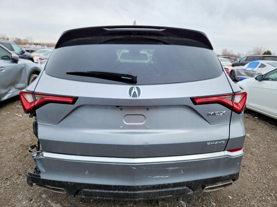 45562656 :رقم المزاد ، 5J8YE1H8XNL800624 vin ، 2022 Acura Mdx مزاد بيع