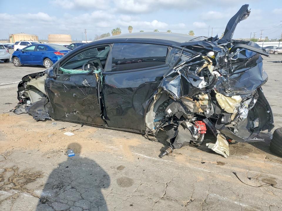 2022 Tesla Model Y მანქანა იყიდება აუქციონზე, vin: 7SAYGDEFXNF573065, აუქციონის ნომერი: 42012556