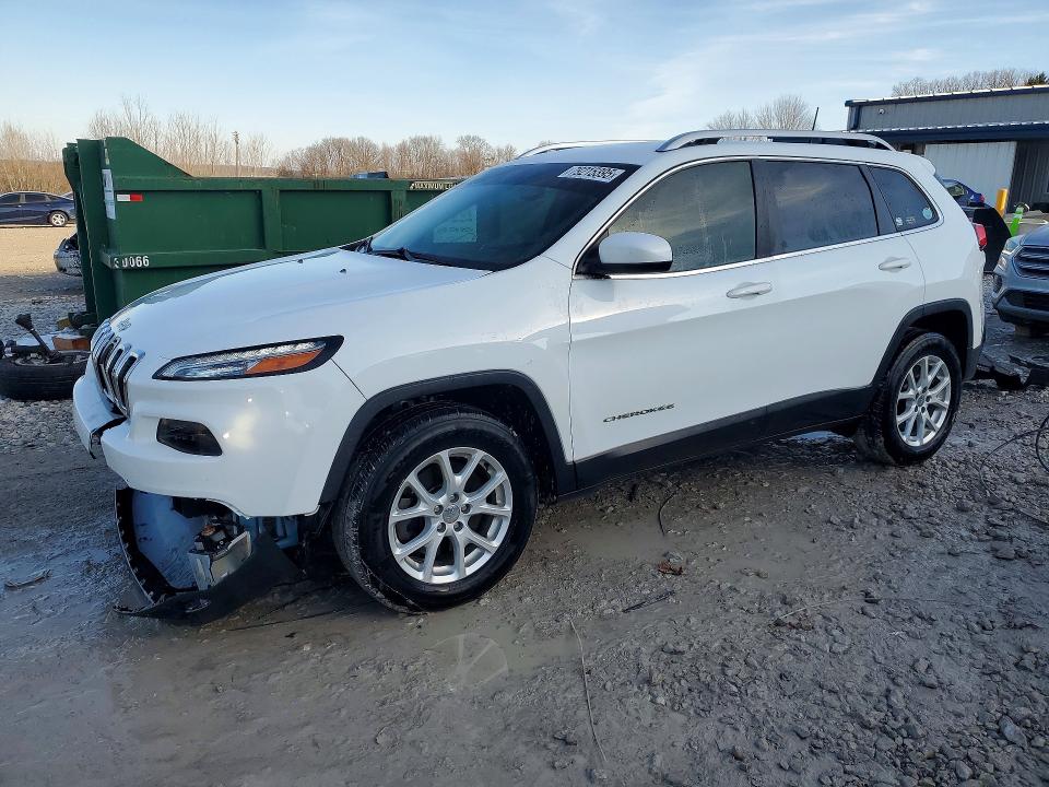 Auction sale of the 2017 Jeep Cherokee, vin: 1C4PJMCSXHW656571, lot number: 79215395
