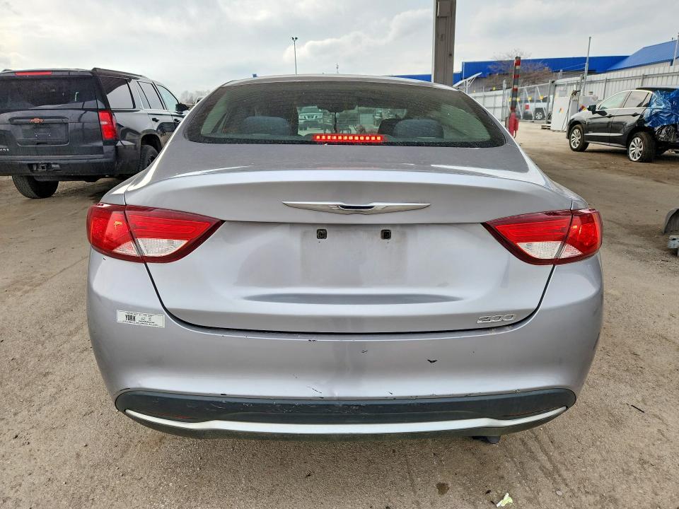 Продаж на аукціоні авто 2015 Chrysler 200, vin: 1C3CCCAB8FN738408, номер лоту: 47915666