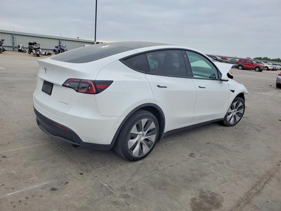 2022 Tesla Model Y მანქანა იყიდება აუქციონზე, vin: 7SAYGDEE2NF331751, აუქციონის ნომერი: 48042056