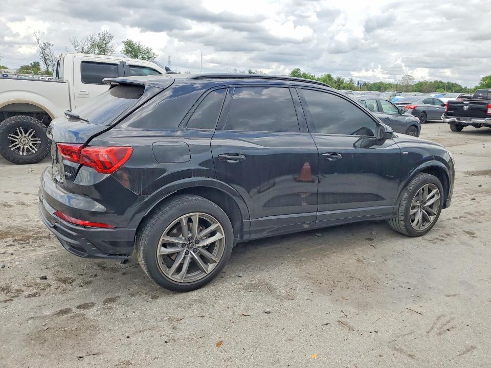 47453906 :رقم المزاد ، WA1EECF31N1128656 vin ، 2022 Audi Q3 مزاد بيع