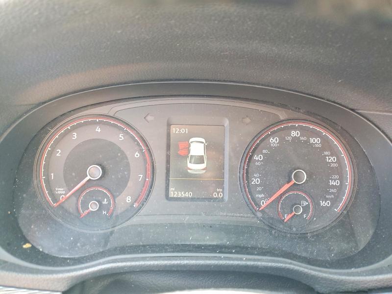 41660676 :رقم المزاد ، 1VWMA7A33LC013101 vin ، 2020 Volkswagen Passat مزاد بيع