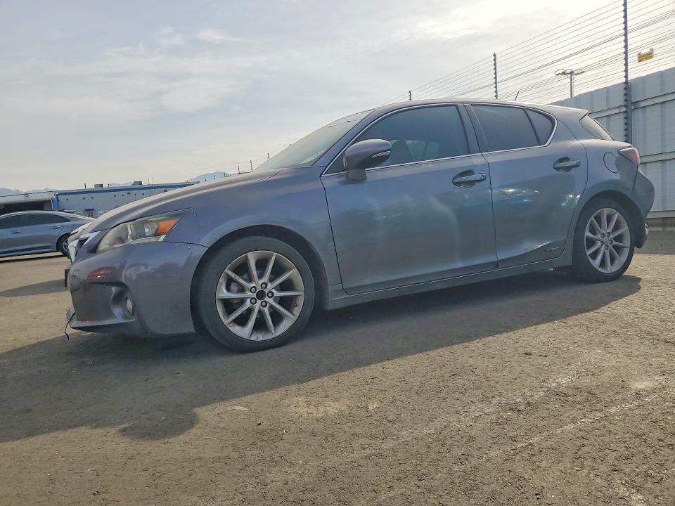 Продажа на аукционе авто 2013 Lexus Ct 200h, vin: JTHKD5BH9D2123009, номер лота: 48147386