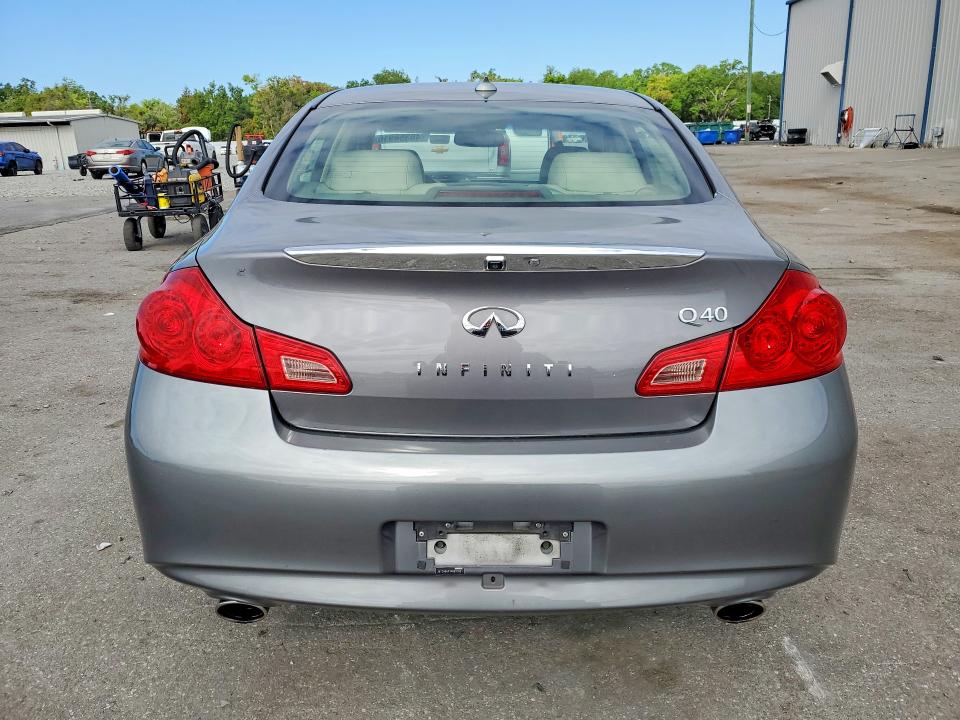 46358916 :رقم المزاد ، JN1CV6AP1FM501951 vin ، 2015 Infiniti Q40 مزاد بيع