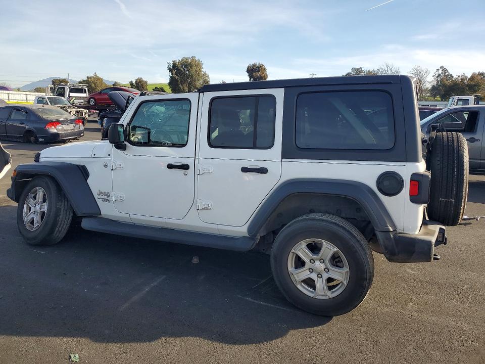 45628596 :رقم المزاد ، 1C4HJXDG2MW519392 vin ، 2021 Jeep Wrangler Unlimited مزاد بيع