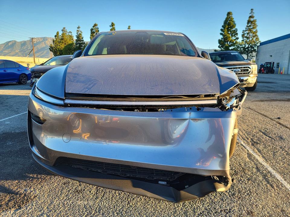 Продажа на аукционе авто 2026 Tesla Model Y, vin: 7SAYGDEE1TF325470, номер лота: 46354236