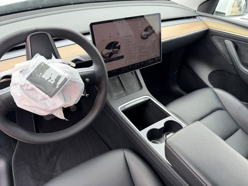 78633685 :رقم المزاد ، 7SAYGDEE1PA073545 vin ، 2023 Tesla Model Y مزاد بيع