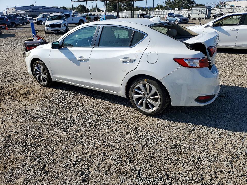 41770866 :رقم المزاد ، 19UDE2F35JA002369 vin ، 2018 Acura Ilx مزاد بيع