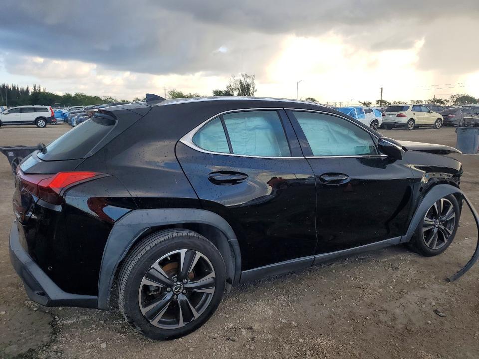 Продажа на аукционе авто 2019 Lexus Ux 200, vin: JTHY3JBH0K2019432, номер лота: 47527446
