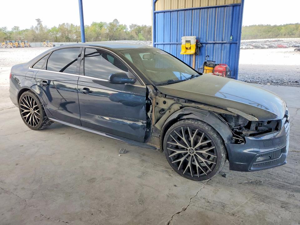 48285736 :رقم المزاد ، WAUFFAFL9FN020384 vin ، 2015 Audi A4 مزاد بيع