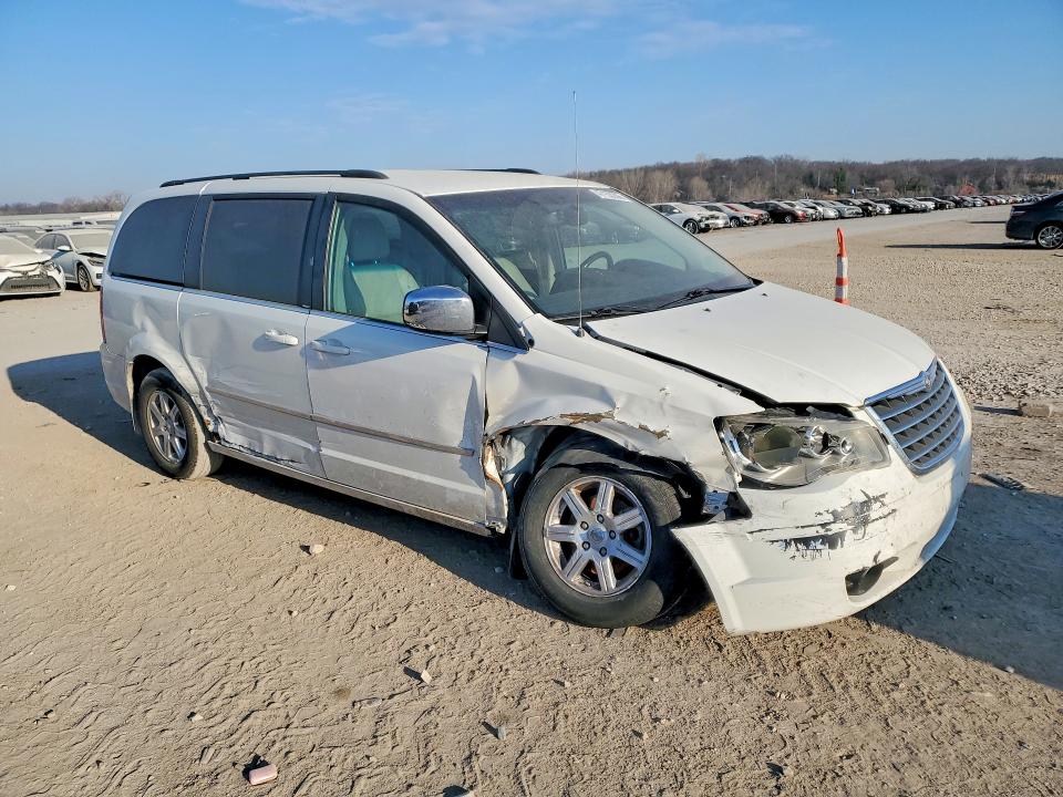 Продаж на аукціоні авто 2010 Chrysler Town & Country, vin: 2A4RR8D11AR399355, номер лоту: 47153286