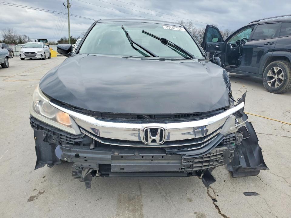 Aukcja sprzedaży 2017 Honda Accord, vin: 1HGCR2F37HA135824, numer aukcji: 52318576