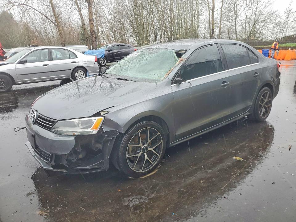 45769066 :رقم المزاد ، 3VW3L7AJ5EM378501 vin ، 2014 Volkswagen Jetta مزاد بيع