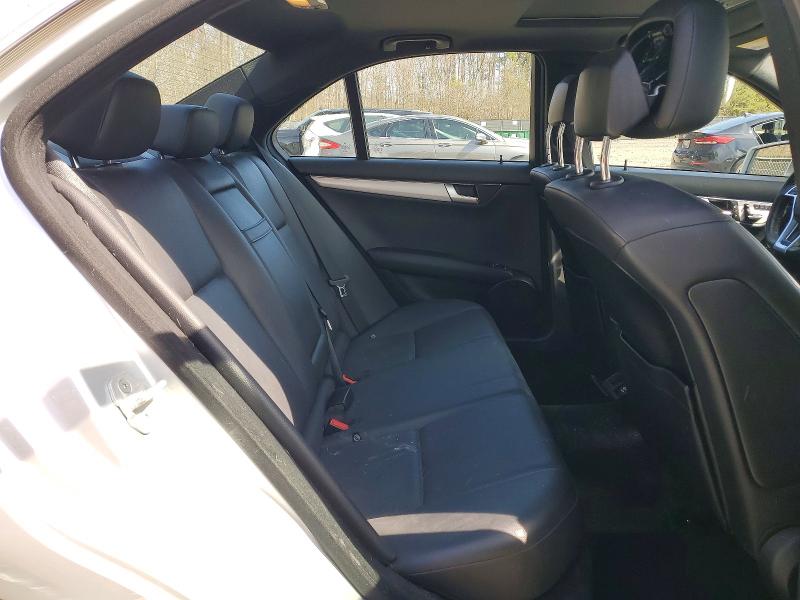Продажа на аукционе авто 2014 Mercedes-benz C, vin: WDDGF8AB8ER324849, номер лота: 46997286