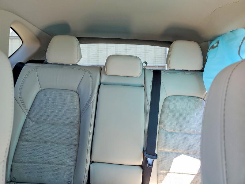 47771046 :رقم المزاد ، JM3KFBDMXJ0358781 vin ، 2018 Mazda Cx-5 مزاد بيع
