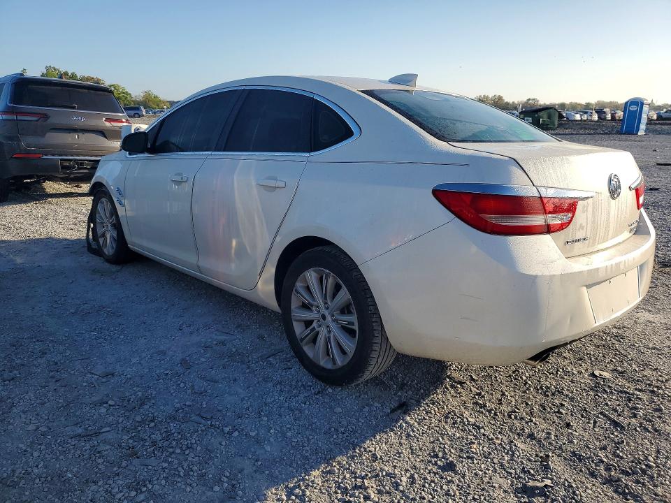 41889996 :رقم المزاد ، 1G4PP5SK2G4107622 vin ، 2016 Buick Verano مزاد بيع
