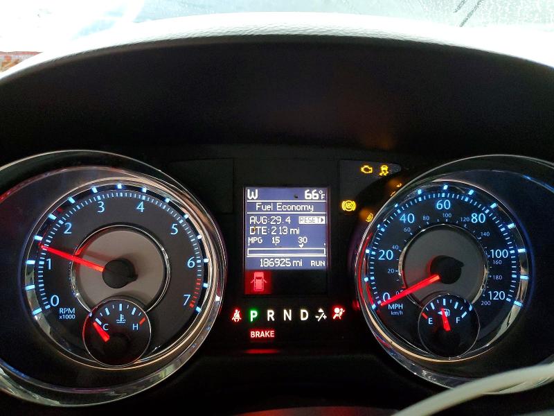 45880876 :رقم المزاد ، 2C4RC1CG9CR125246 vin ، 2012 Chrysler Town & Country مزاد بيع
