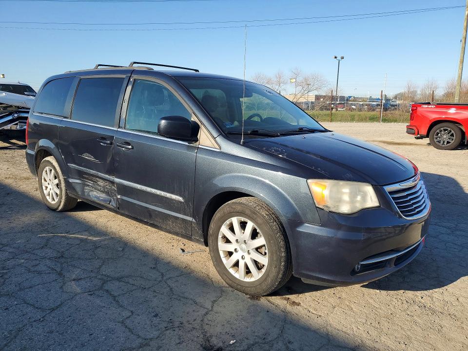 46904436 :رقم المزاد ، 2C4RC1BG3ER247203 vin ، 2014 Chrysler Town & Country مزاد بيع
