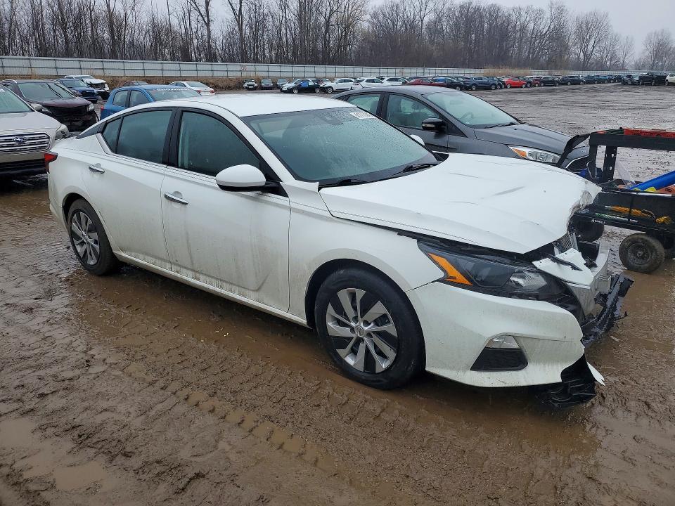 Продаж на аукціоні авто 2022 Nissan Altima, vin: 1N4BL4BV6NN334257, номер лоту: 41777246