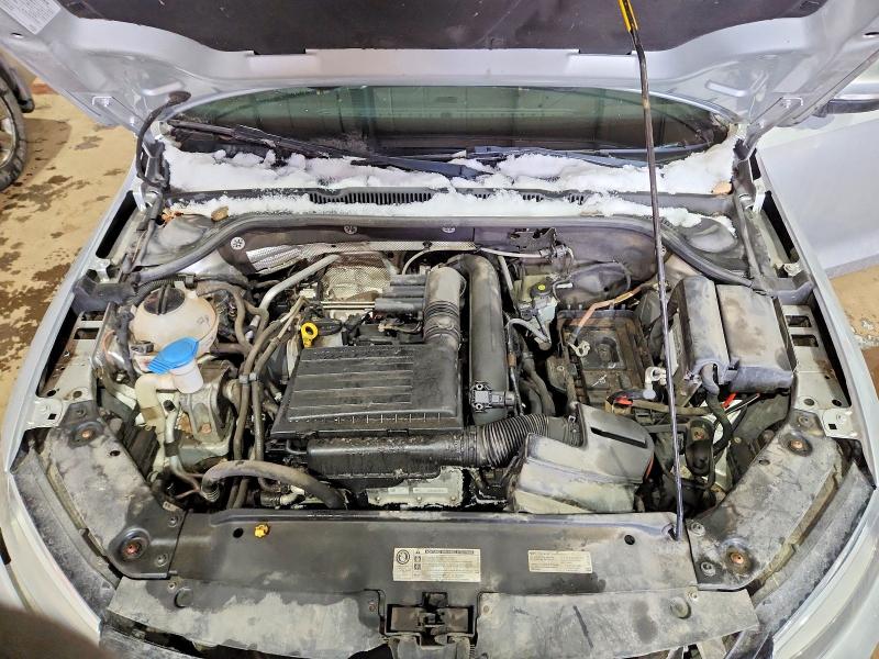 47601176 :رقم المزاد ، 3VWD67AJXGM311357 vin ، 2016 Volkswagen Jetta مزاد بيع