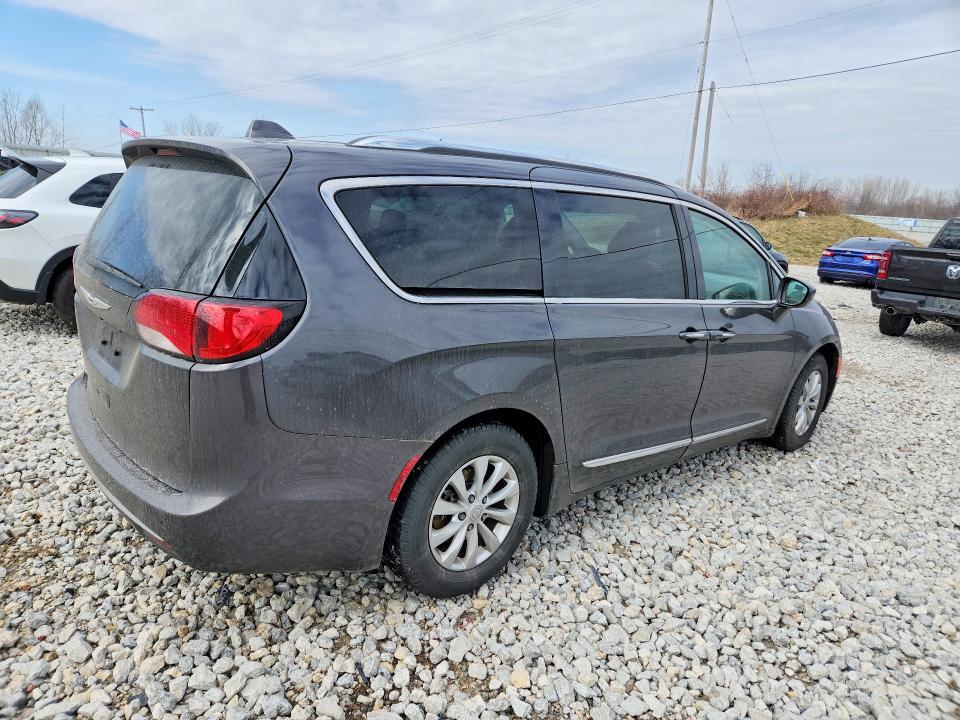 2018 Chrysler Pacifica მანქანა იყიდება აუქციონზე, vin: 2C4RC1BG1JR124459, აუქციონის ნომერი: 46804976