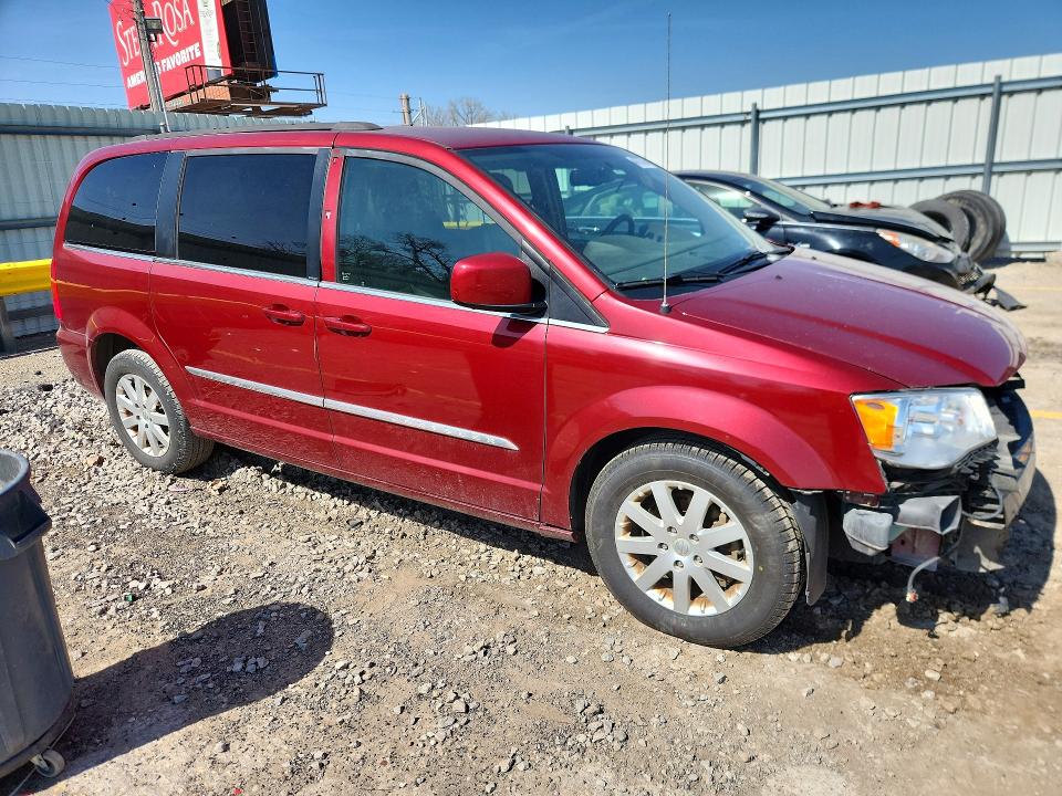 2014 Chrysler Town & Country მანქანა იყიდება აუქციონზე, vin: 2C4RC1BGXER325105, აუქციონის ნომერი: 46176796