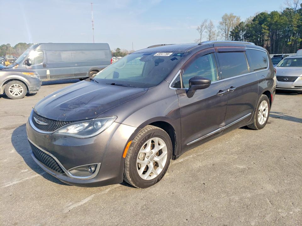 Aukcja sprzedaży 2017 Chrysler Pacifica, vin: 2C4RC1EG7HR757604, numer aukcji: 45647796