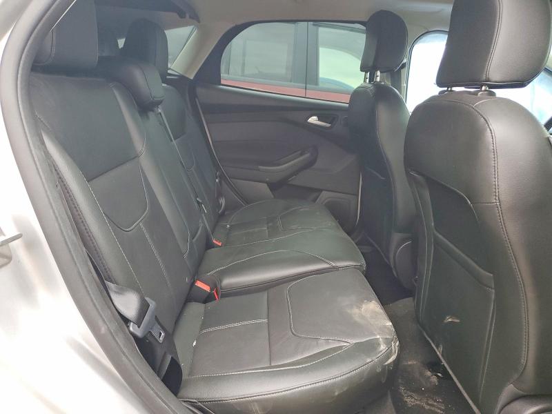 46501366 :رقم المزاد ، 1FADP3N26JL285141 vin ، 2018 Ford Focus مزاد بيع