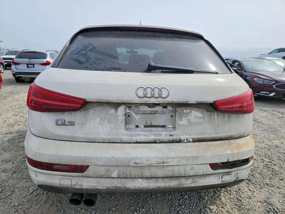 2016 Audi Q3 მანქანა იყიდება აუქციონზე, vin: WA1BFCFS3GR011026, აუქციონის ნომერი: 47996576