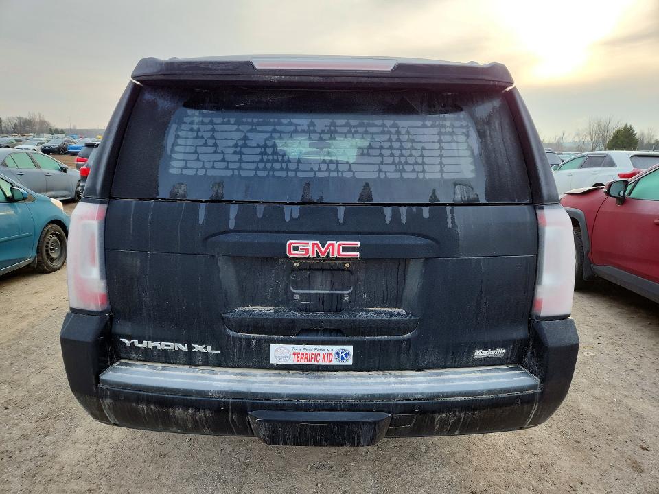 2017 Gmc Yukon Xl მანქანა იყიდება აუქციონზე, vin: 1GKS2FKC9HR138614, აუქციონის ნომერი: 46683666