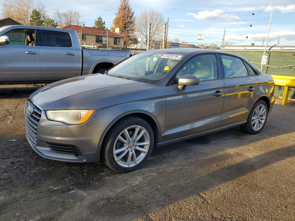 2015 Audi A3 მანქანა იყიდება აუქციონზე, vin: WAUAJGFF4F1044010, აუქციონის ნომერი: 47422276